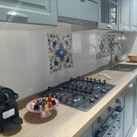 La Luna Piena In Centro *